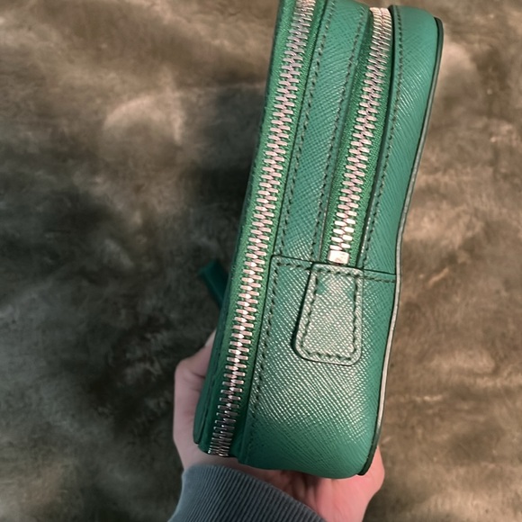 Prada Green Leather Crossbody Bag Saffiano Travel - Picture 4 of 7